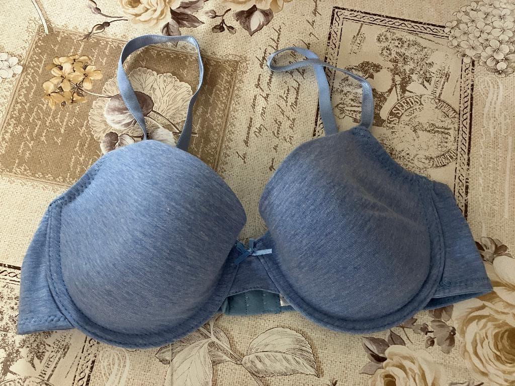 Nieuwe blauwkleurige BH - Maat 95C, Kleding | Dames, Ophalen of Verzenden, BH