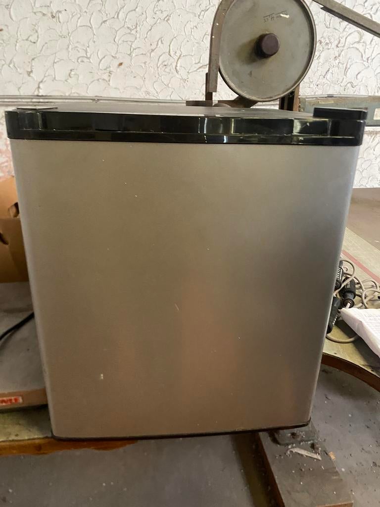 Petit frigo etat neuf, Enlèvement, Comme neuf