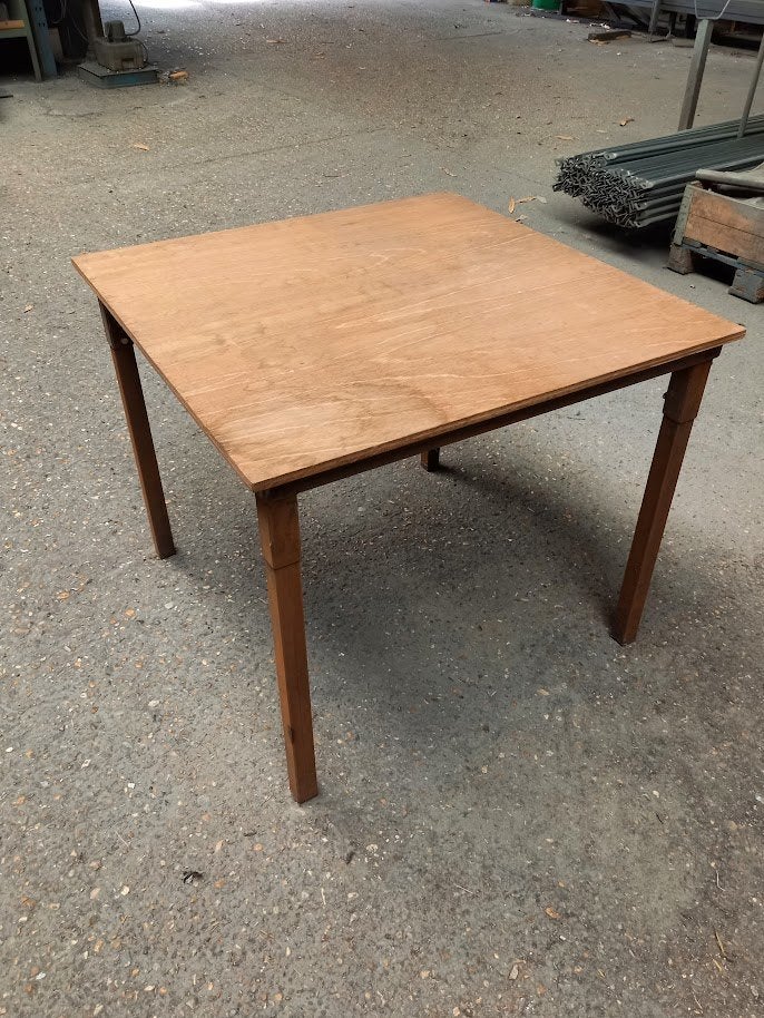 Zeer stevig tafeltje (werkbank, bijzettafel,...) - tafel, Ophalen, Gebruikt, 70 tot 120 cm