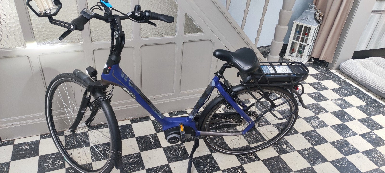 Sparte electrische fiets middenmoter weinig km, Ophalen