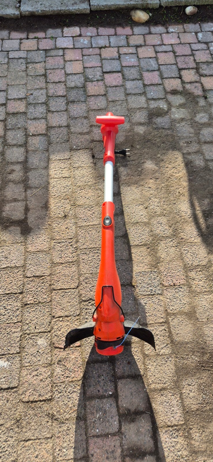 Elektrische bosmaaier Black & Decker, Ophalen of Verzenden, Zo goed als nieuw, Elektrisch, Black&Dekker