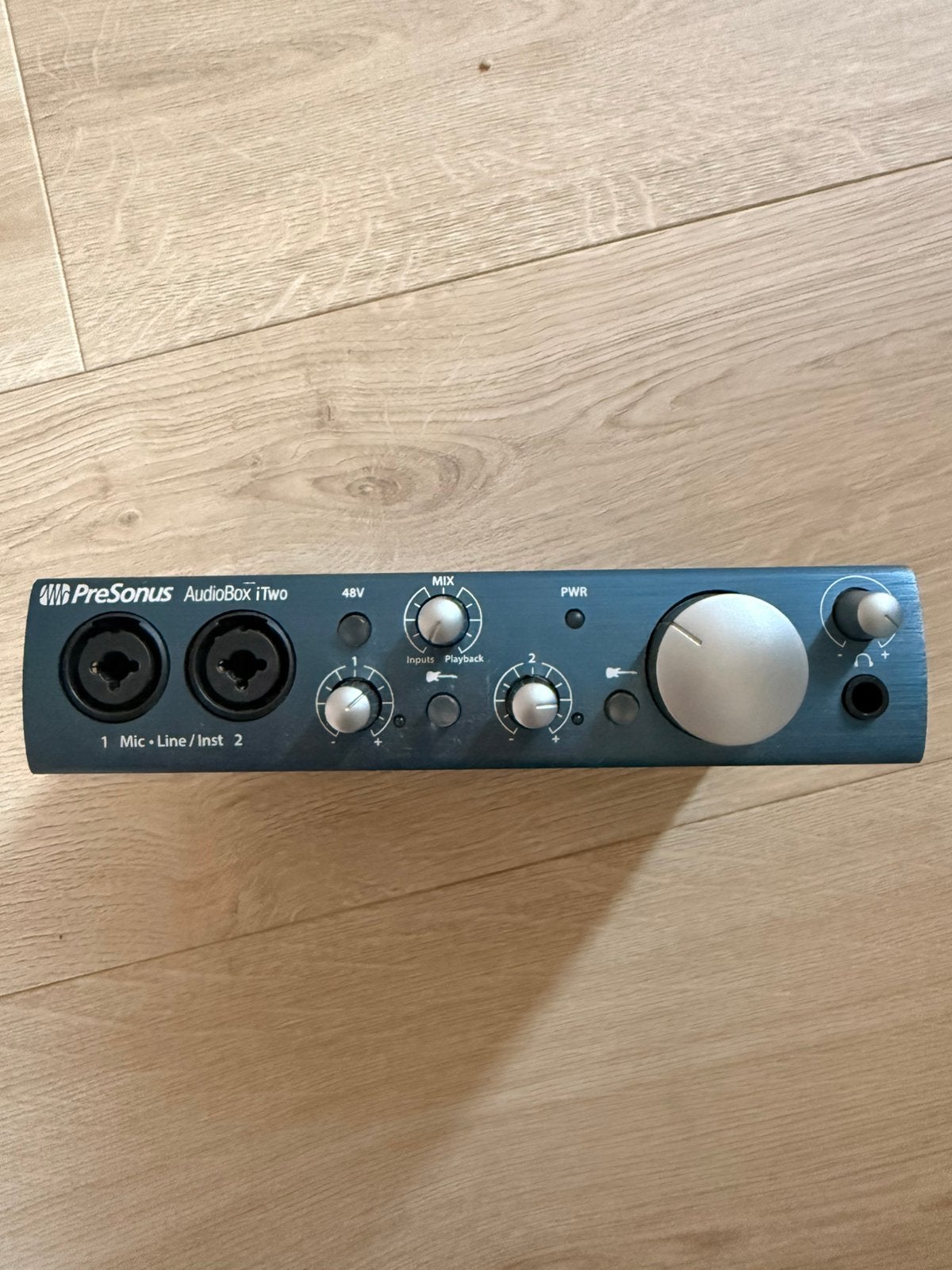 Audio box, Musique & Instruments, Enlèvement, Comme neuf