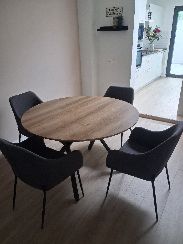 Tafel en stoelen, Ophalen, Gebruikt, Rond, Vier personen