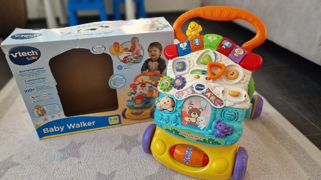 VTech Baby Walker loopwagen met licht en geluid, Ophalen, Zo goed als nieuw, 6 maanden tot 2 jaar