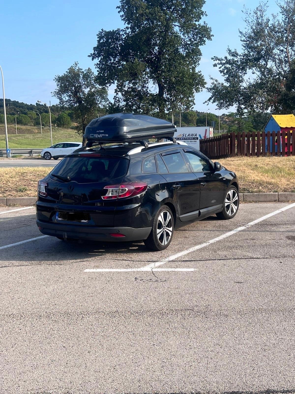 Je vende Renault Megane 3, Auto's, Euro 5, 4 cilinders, Zwart, Overige kleuren