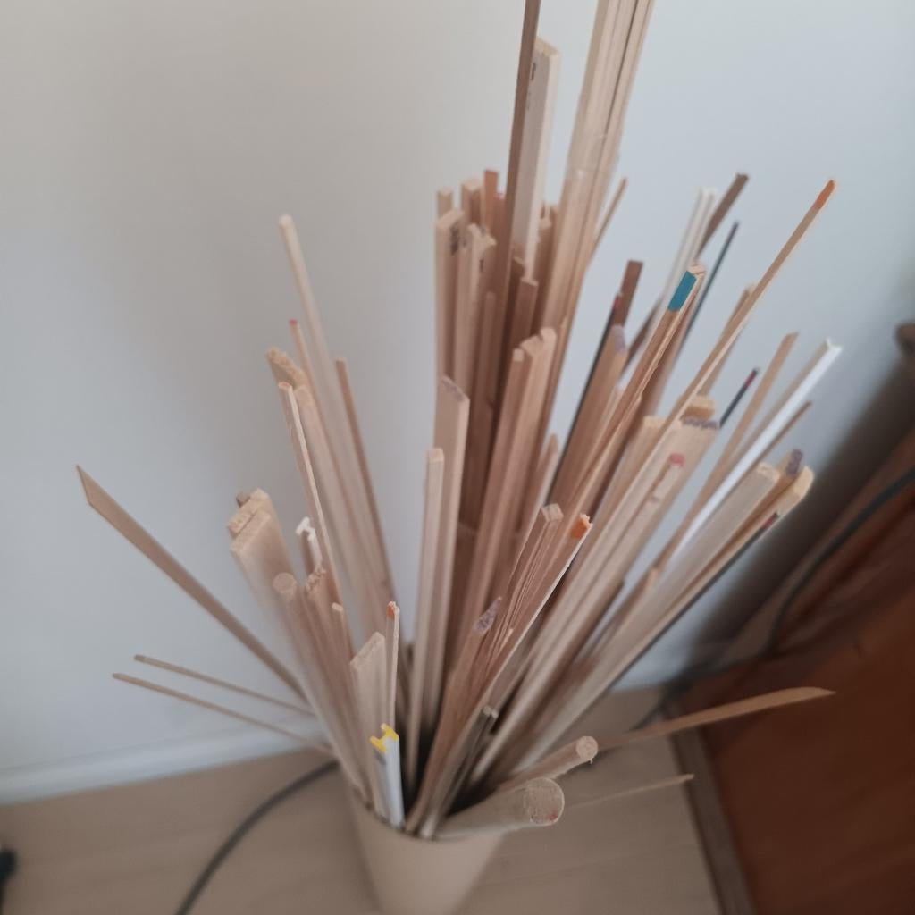 Maquette materiaal stokjes, Enlèvement