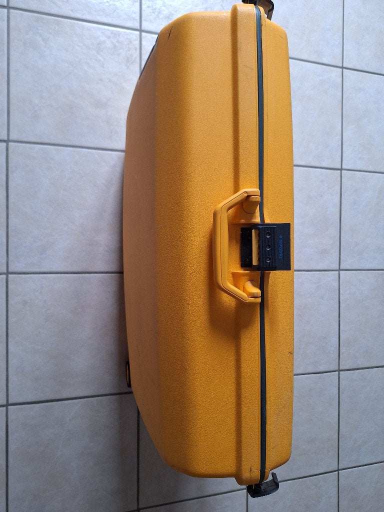 Reiskoffer Samsonite, Handtassen en Accessoires, Koffers, Gebruikt, Hard kunststof, 70 cm of meer, Minder dan 35 cm