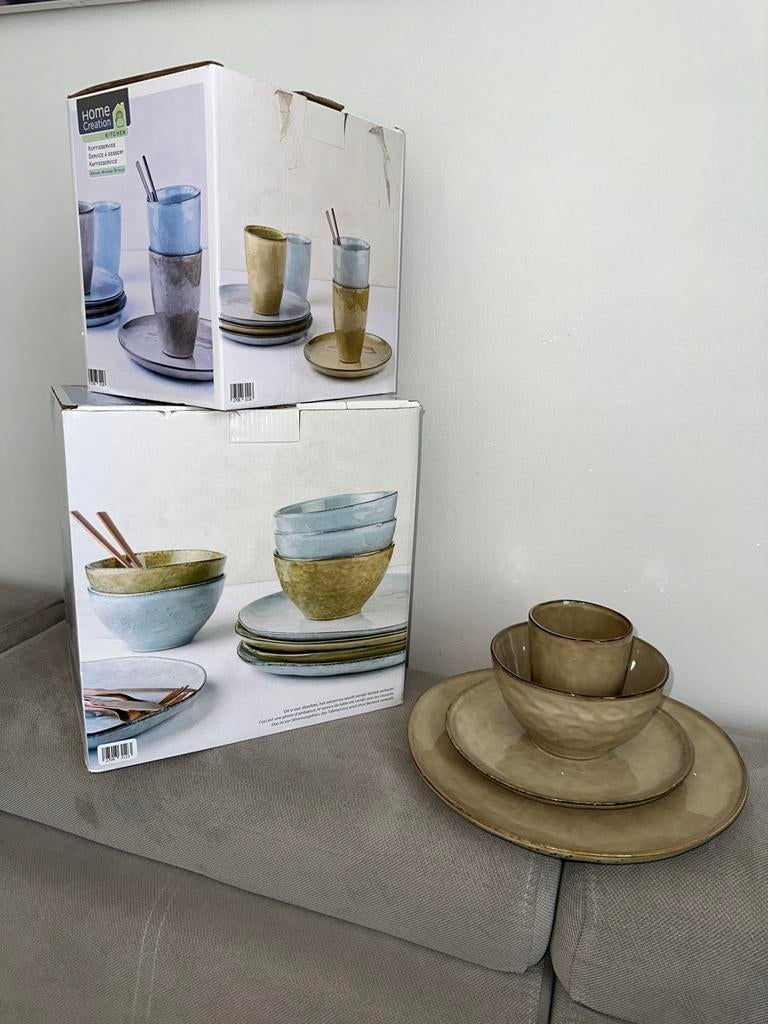 Complete serviesset — 16 stuks (nieuw), Huis en Inrichting, Keuken | Servies, Ophalen, Nieuw, Compleet servies