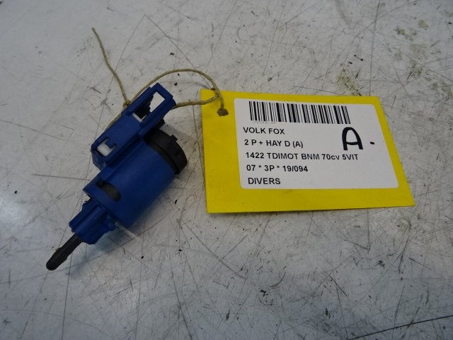 DIVERS DIVERS Volkswagen Fox (5Z) (1JO927189F), Volkswagen, Volkswagen AG, Utilisé, Kundenbetreuung@volkswagen.de