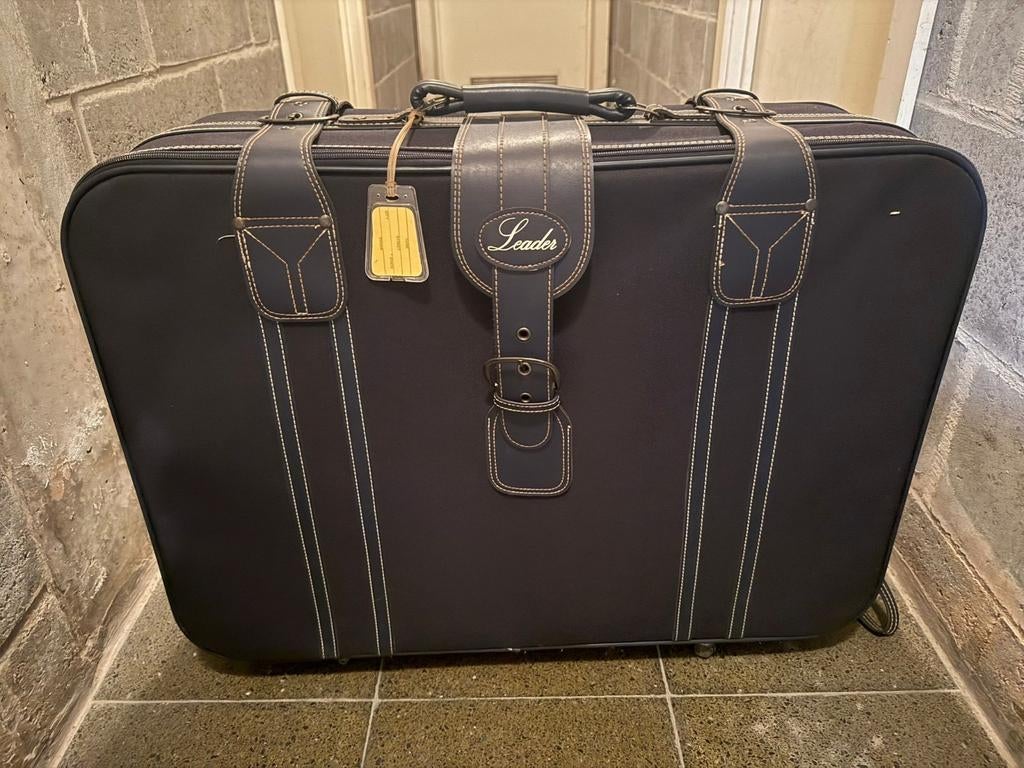Nieuwe reiskoffer, Handtassen en Accessoires, Koffers, Ophalen