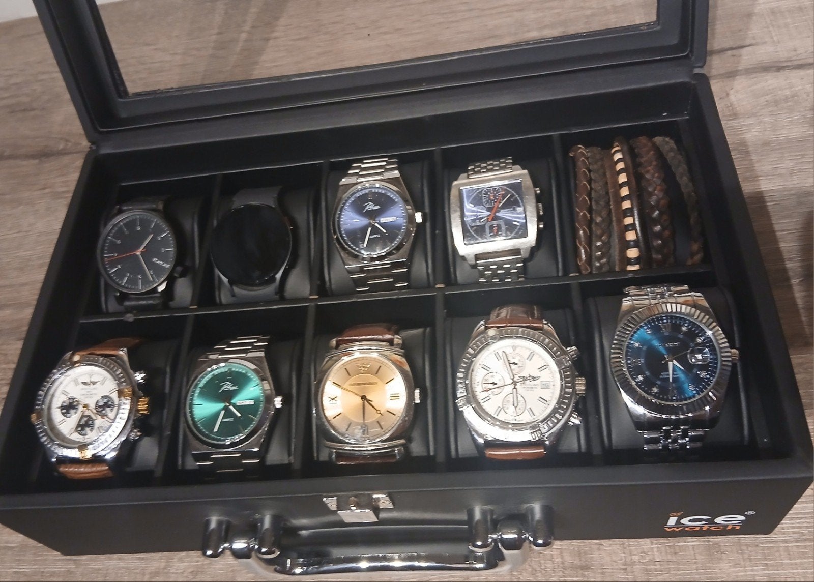 Verschillende horloges, Enlèvement