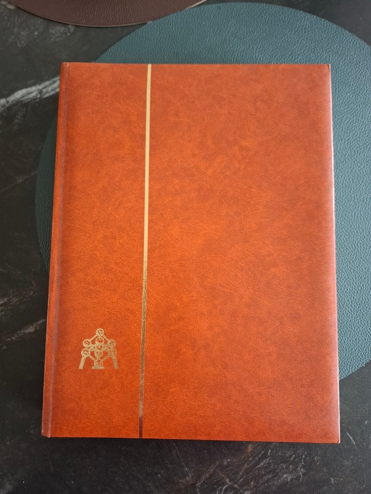 postzegelalbum met postzegels, Timbres & Monnaies, Enlèvement ou Envoi