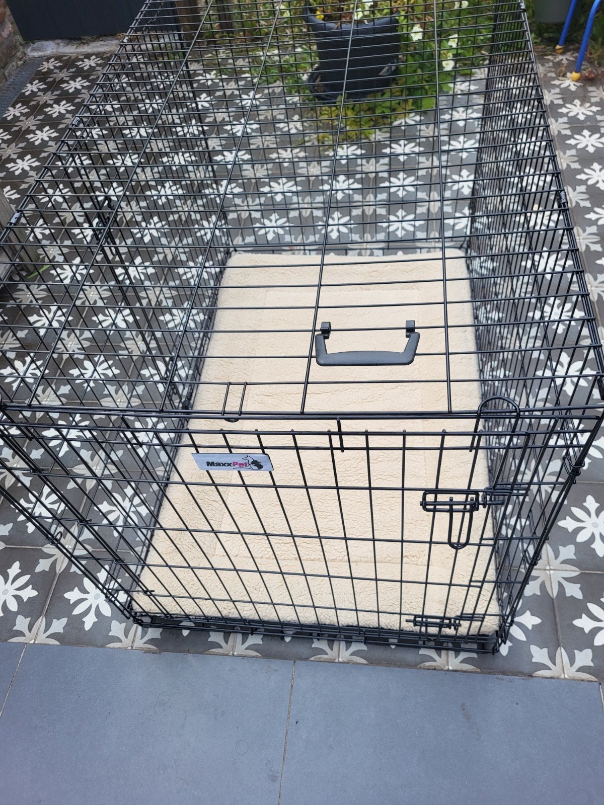bench    85 hx120 lx75 b, Dieren en Toebehoren, Hondenbenches, Ophalen, Zo goed als nieuw