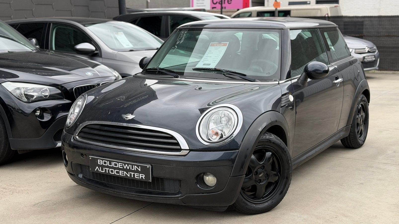 Mini One 1.4Benzine 2007 174.xxxkm Garantie, Auto's, https://public.car-pass.be/vhr/c9884daf-0d22-47ab-8407-7b47ddb86c0e, Zwart
