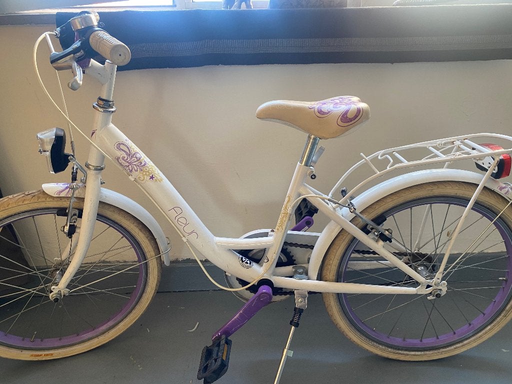Twee kinderfietsen, Fietsen en Brommers, Ophalen, Zo goed als nieuw, Velgrem