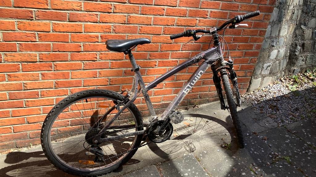 Vélo homme b’twin 26 pouces, Autres marques, Frein sur jante, 65 cm ou plus, Enlèvement