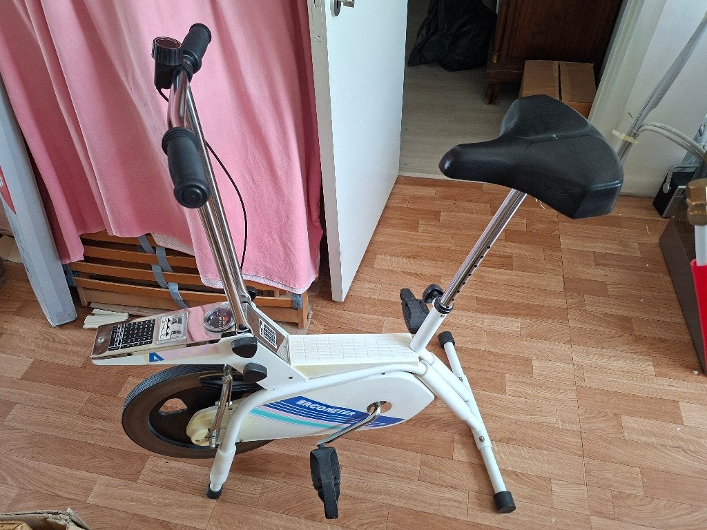 Hometrainer, Enlèvement, Utilisé, Métal, Vélo d'appartement