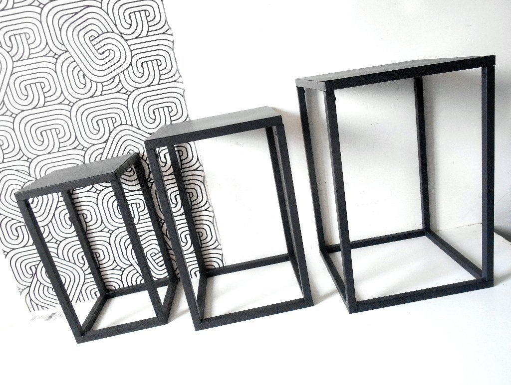 Ensemble de tables d'appoint modernes, Enlèvement ou Envoi, Comme neuf, Métal ou Aluminium, Rectangulaire