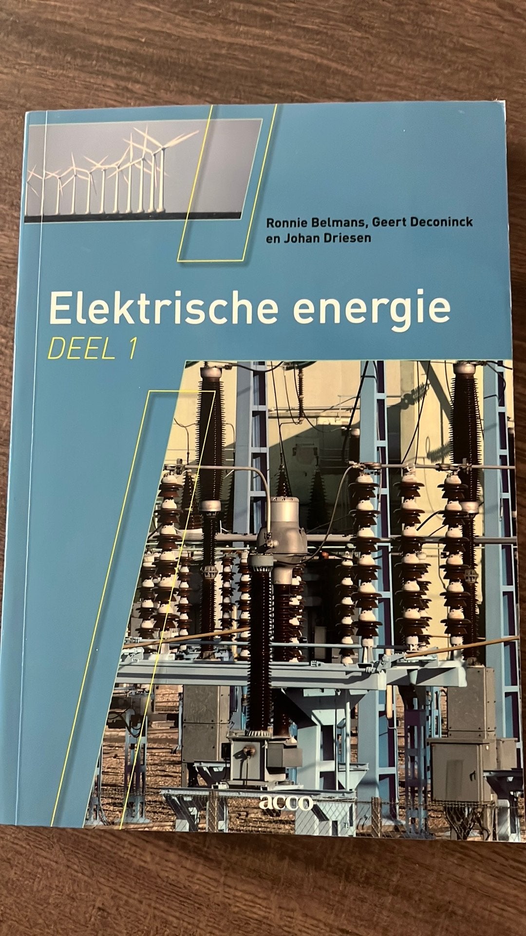 Elektrische energie deel 1 Acco, Ophalen of Verzenden, Zo goed als nieuw