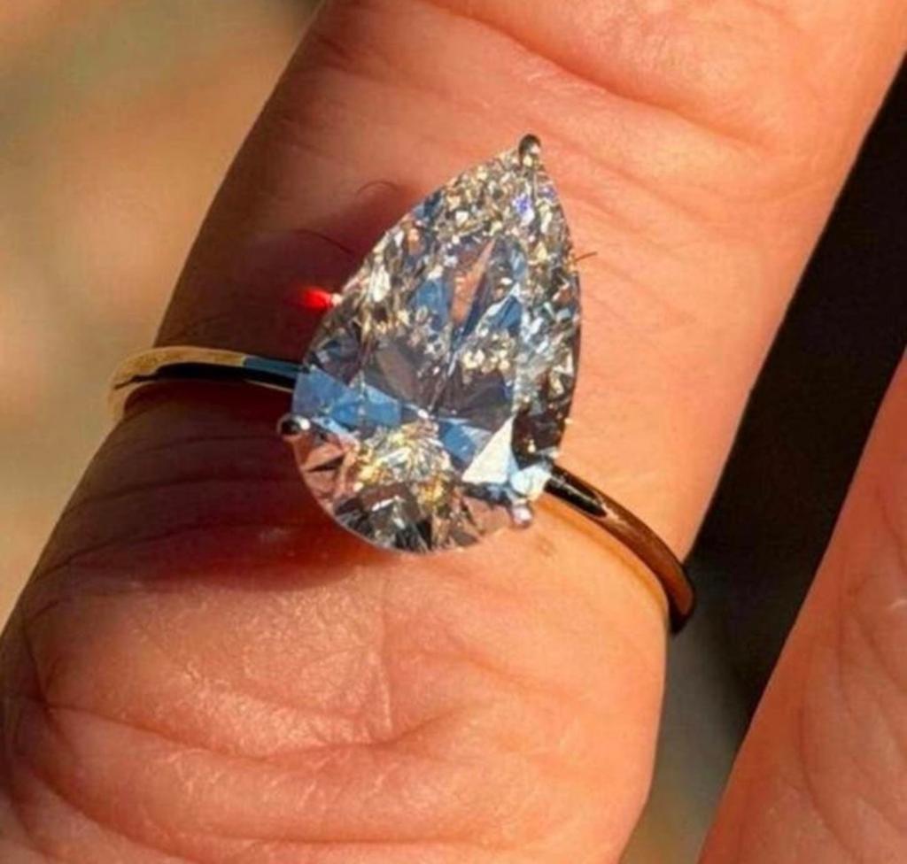 Gouden ring met VVS2 diamant van 3 caraat met certificaat!, Geel, Nieuw, Ophalen of Verzenden, 17 tot 18