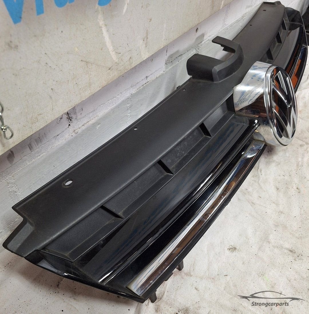 Grille VW Golf 7 VII met logo 5G0853653E hoogglans en Chrome, Auto-onderdelen, Gebruikt, -, Volkswagen, -