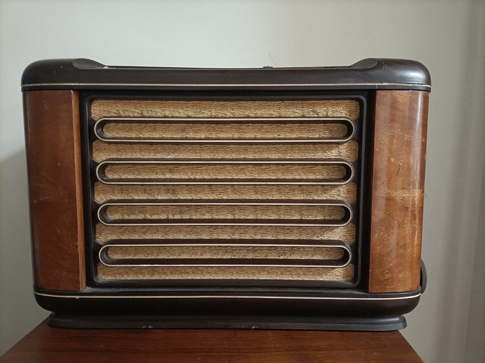 Vintage radio, Ophalen