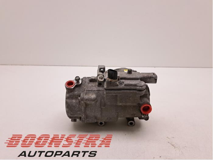 Pompe clim d'un Lexus CT 200h, -, 3 mois de garantie, Lexus, Utilisé