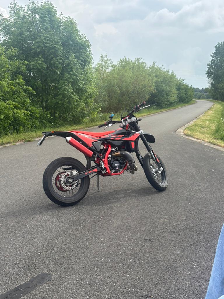 Beta 50cc, Fietsen en Brommers, Brommers | Crossbrommers, Ophalen, Zo goed als nieuw