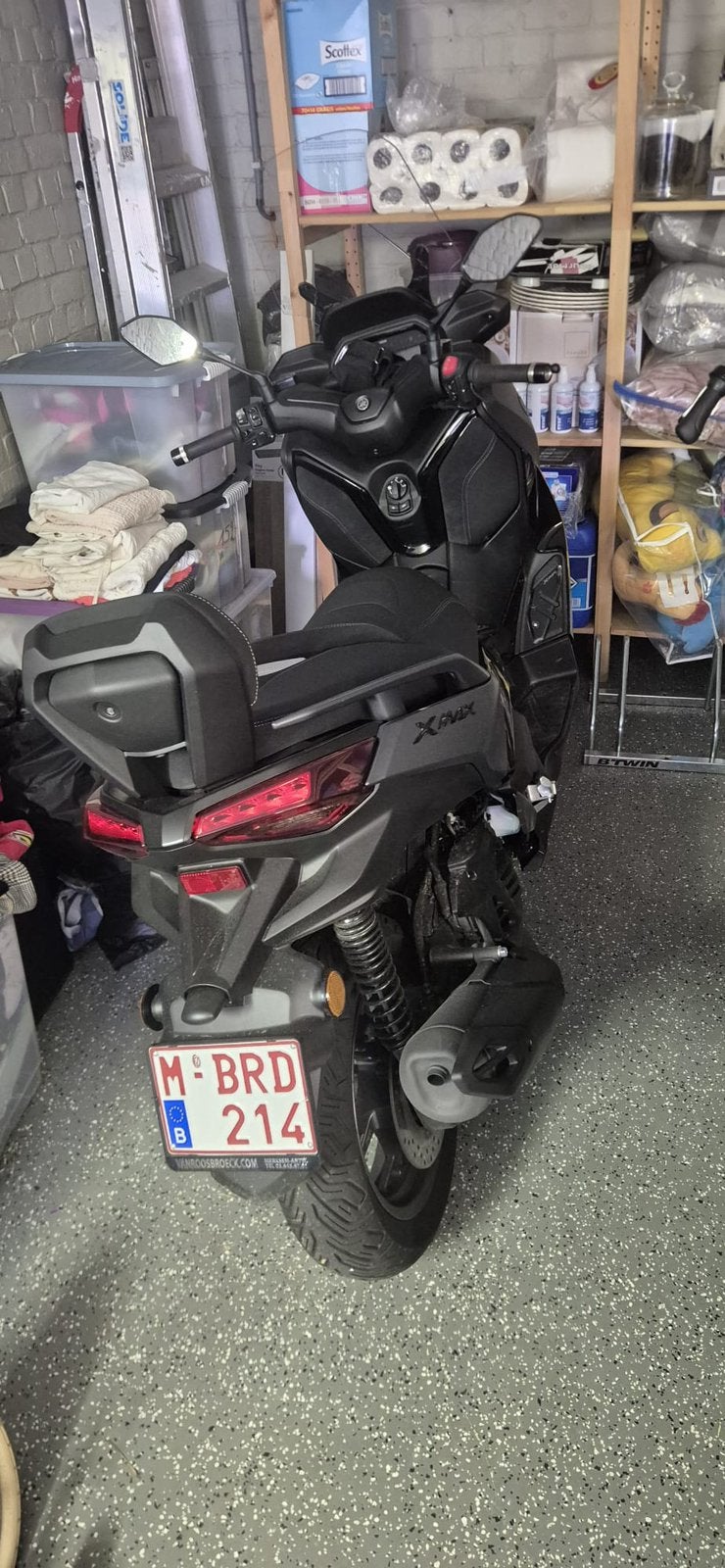 Yamaha x max 125cc 980km !!!, Particulier, Nieuw