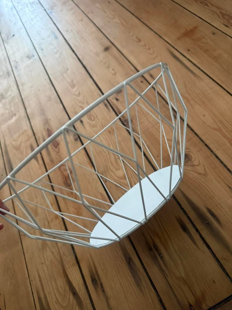 Fruitmand metaal modern, Huis en Inrichting, Woonaccessoires | Schalen en Manden, Ophalen, Zo goed als nieuw