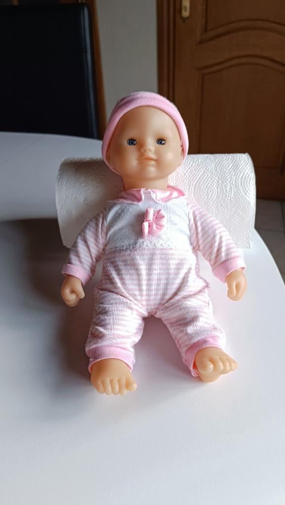 Baby Berchet, zijn lichaam is zacht en hij meet 30 cm. 👶, Ophalen of Verzenden, Zo goed als nieuw, Babypop