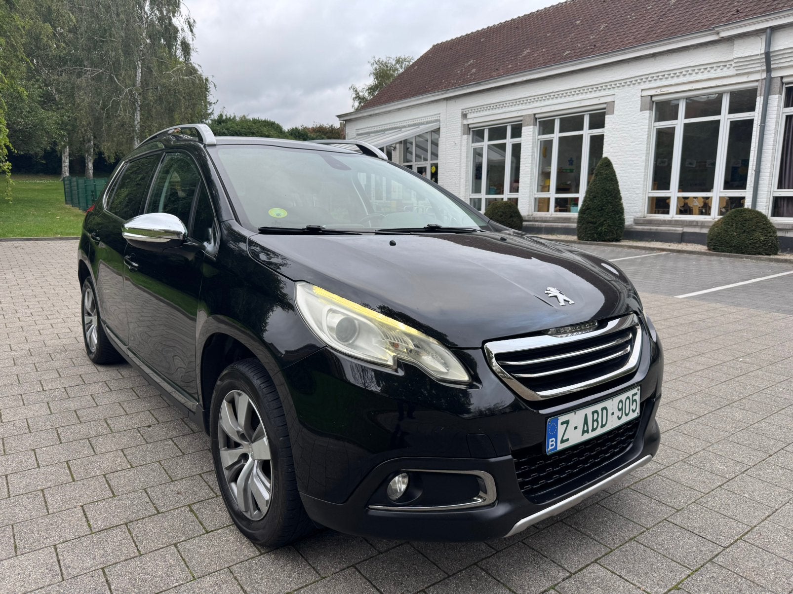 PEUGEOT 2008 1.6 HDi ALLURE/ EURO 6B / CUIR/ GPS/ CONTROL OK, Cuir, Essai à domicile, Achat, Euro 6