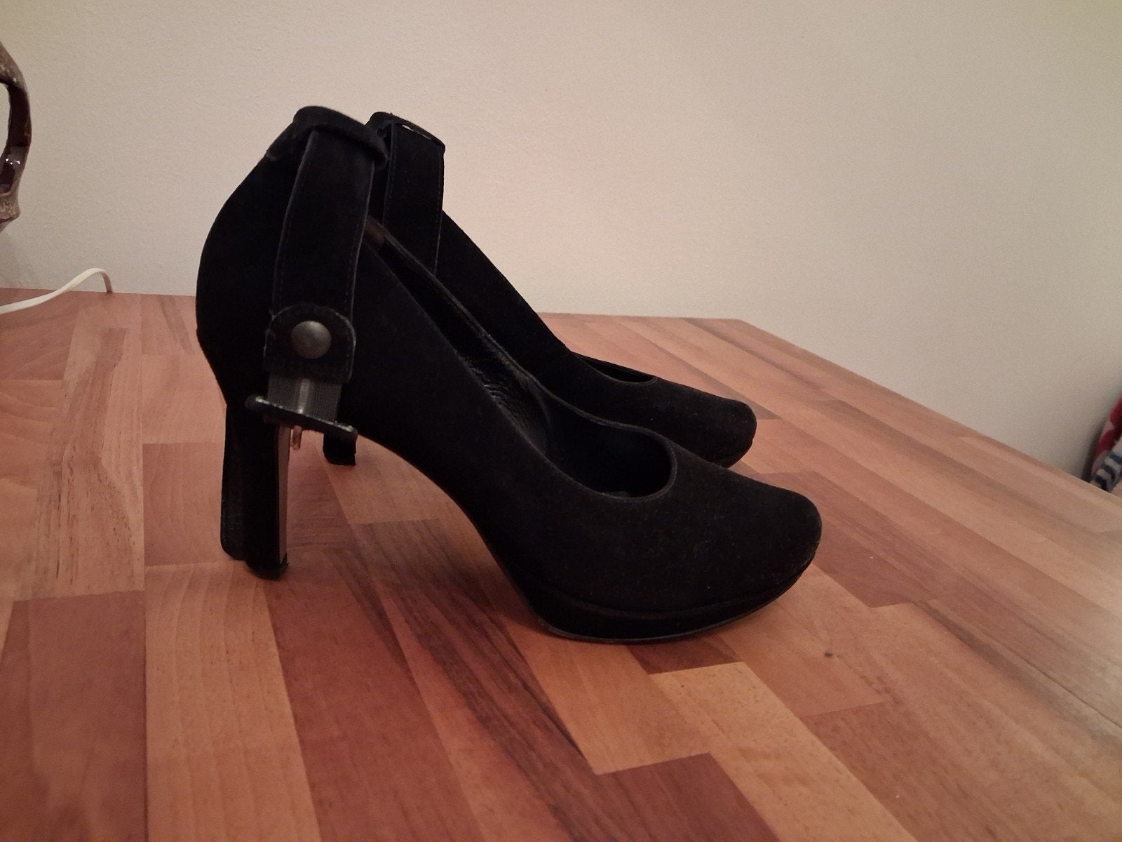 Paul Green Suede Pumps, Kleding | Dames, Pumps, Zwart, Ophalen of Verzenden, Paul Green