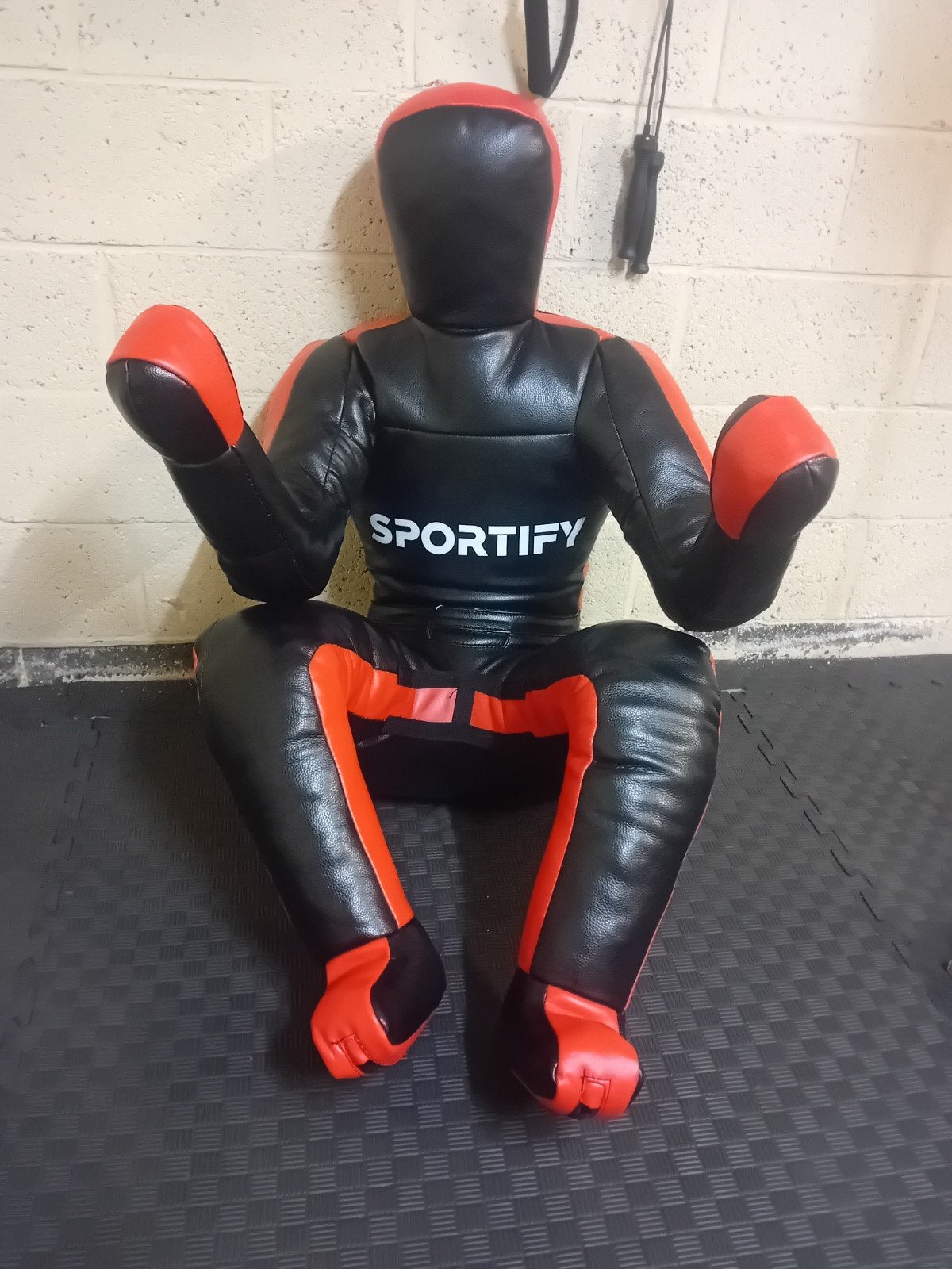 Grappling dummy /pop, Ophalen