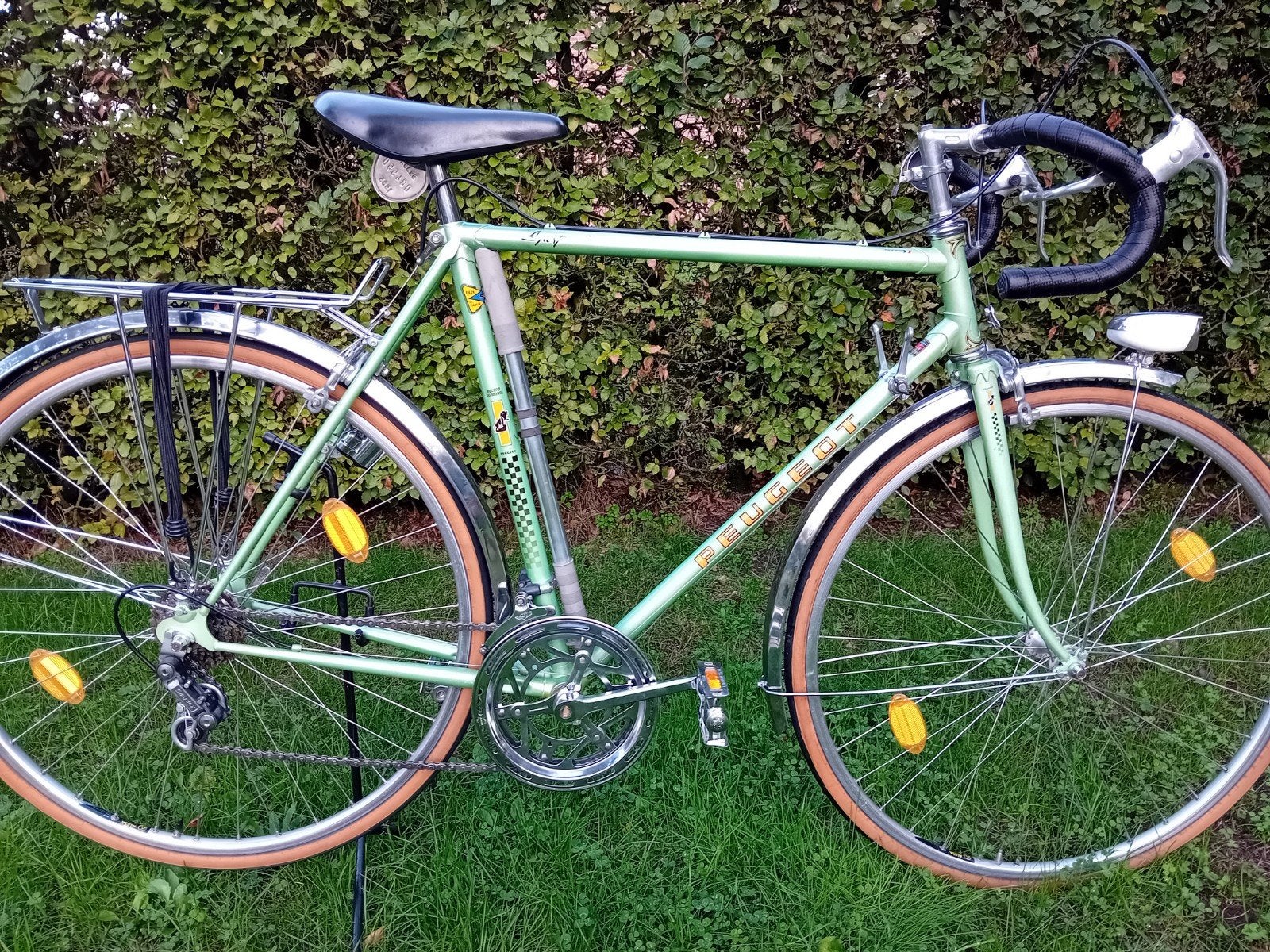 vintage Peugeot. vintage herenfiets, 28 inch, 10 tot 15 versnellingen, Velgrem, Zo goed als nieuw
