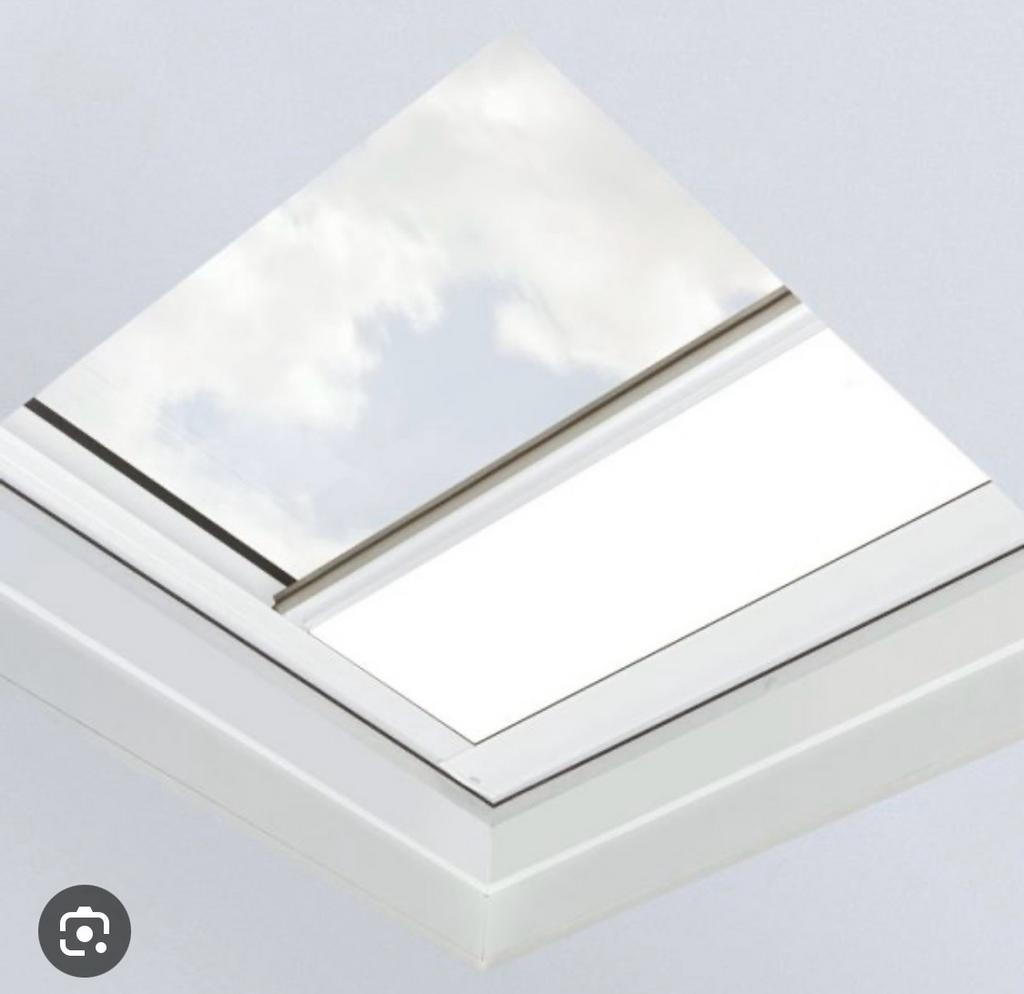 Velux witte verduistering 90x90 en 150 x 90, Ophalen, Zo goed als nieuw