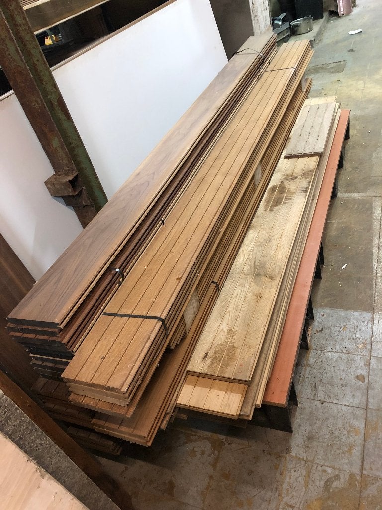 Wengé hout, Tuin en Terras, Ophalen, Zo goed als nieuw