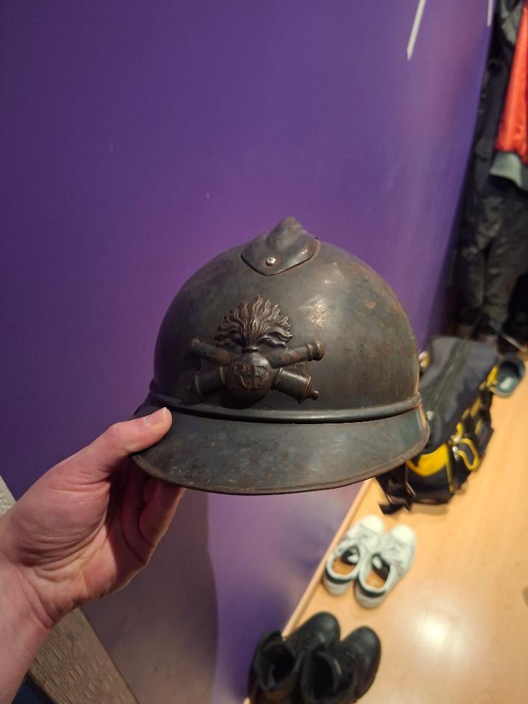 Franse m15 artillerie adriaan, Verzamelen, Militaria | Algemeen, Ophalen of Verzenden, Landmacht, Helm of Baret