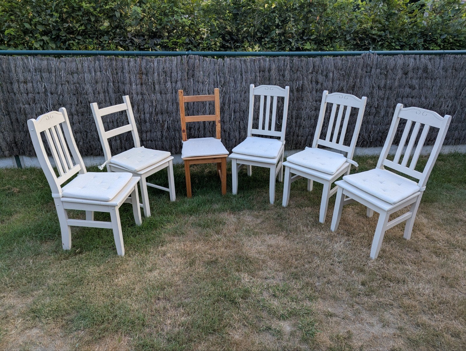 6 stoelen met kussens - Gratis, Huis en Inrichting, Stoelen, Ophalen