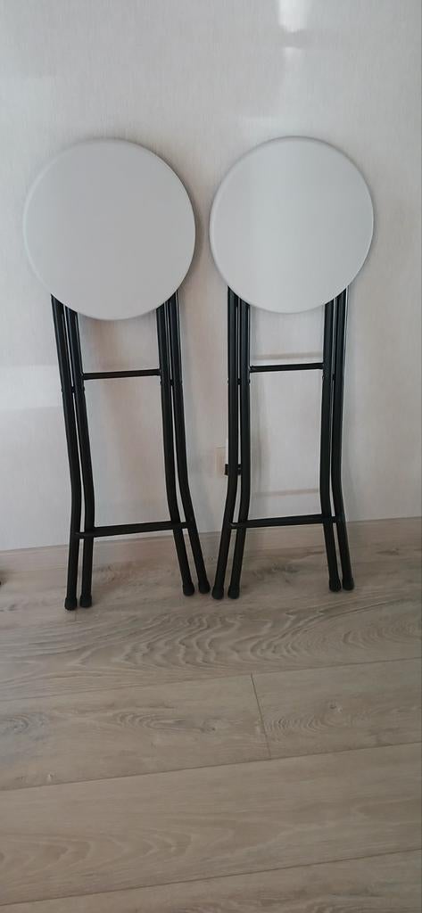 À VENDRE, Enlèvement