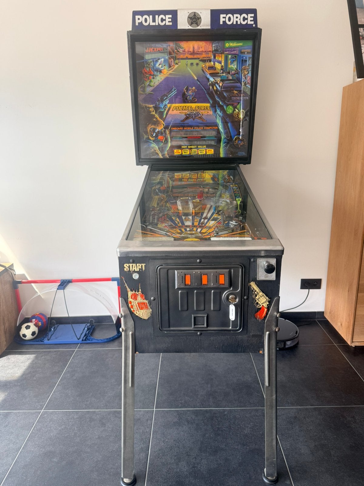Police Force flipperkast (1989) – 100% werkend – Full LED, Verzamelen, Automaten | Flipperkasten, Ophalen, Zo goed als nieuw, Flipperkast