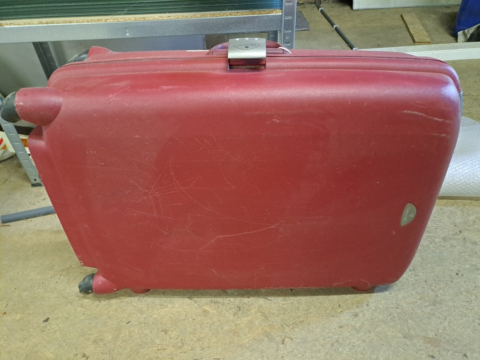 valise samsonite, Bijoux, Sacs & Beauté, Enlèvement, Utilisé, Plastique dur