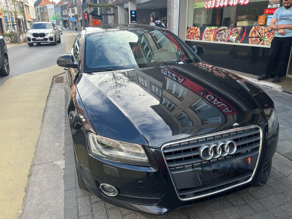 Audi A5 coupe 2.0 benzine S-line 180pk, Auto's, Audi, Zwart, 1984 cc, Parkeersensor, Zwart