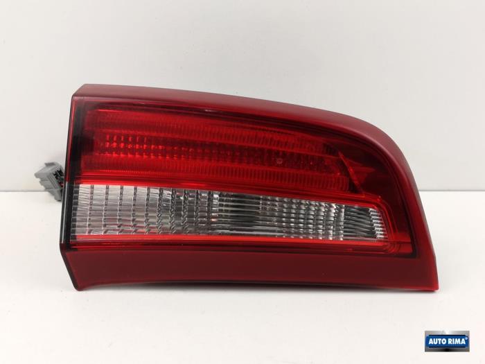 Achterlicht links van een Volvo S60, Gebruikt, -, -, Ophalen of Verzenden