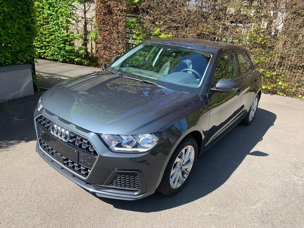 Audi A1 sportback  25 TFSI   benzine 2023, Testrit aan huis, A1, Euro 6, Bedrijf