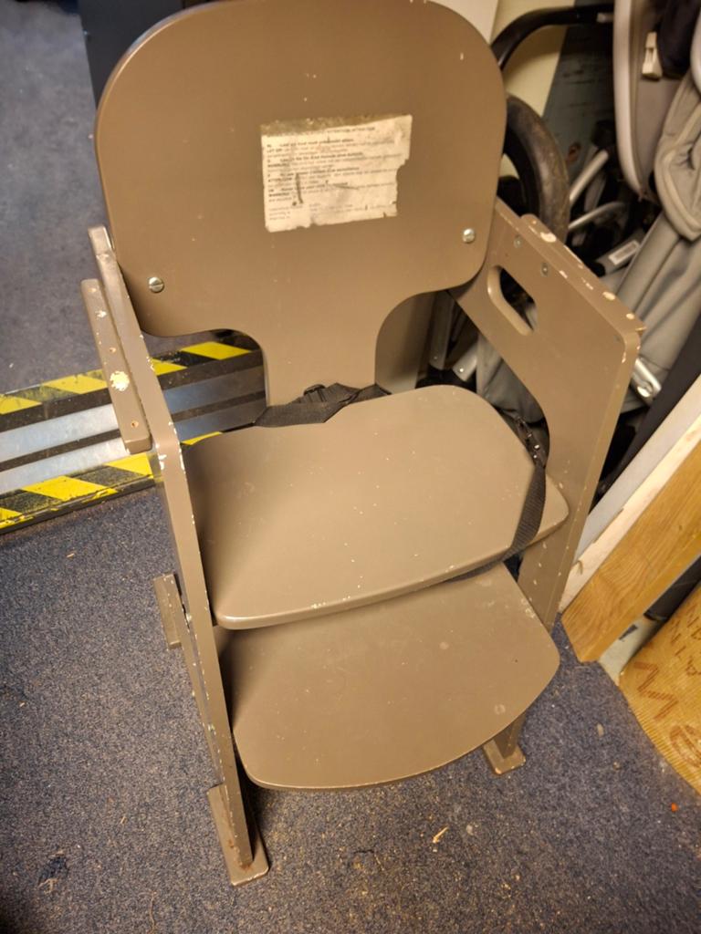Chaise enfant, Enlèvement