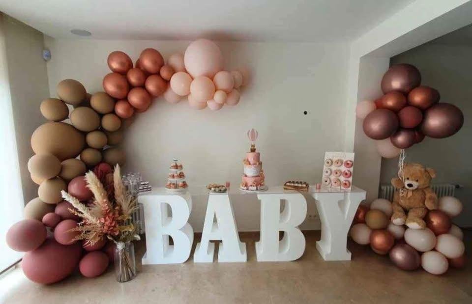 Table BABY (babyshower) à louer, Ophalen, Nieuw