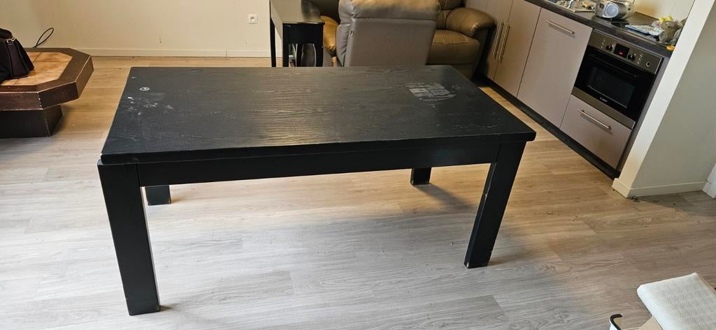 Uitschuifbare tafel. Heeft verflaag nodig., Huis en Inrichting, Tafels | Salontafels, Ophalen