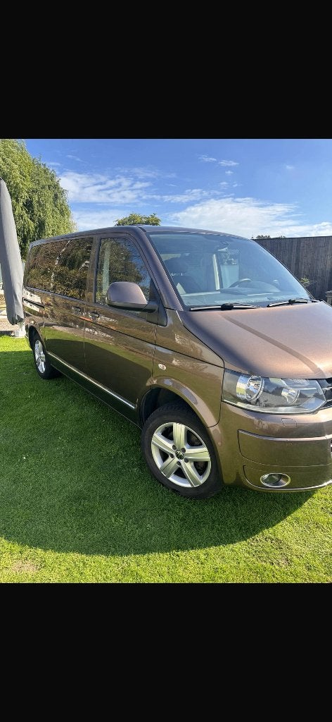 volkswagen Multivan T5.1, Auto's, Zwart, Bruin, 7 zetels, Diesel