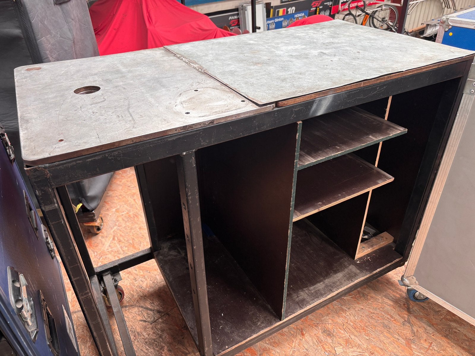 Etablis, Bricolage & Construction, Enlèvement, Utilisé, Moins de 70 cm